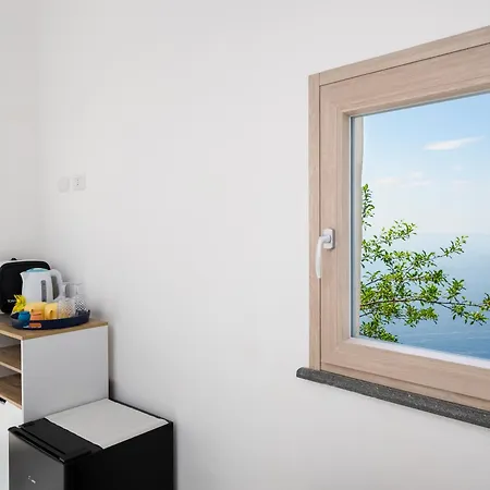 Luxe tent De Vivo Realty - Boscosfera *